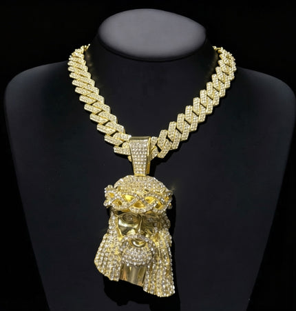 European and American cross-border explosive zinc alloy hip-hop retro avatar full of diamonds and flashing large pendants, Cuban chain necklace pendants