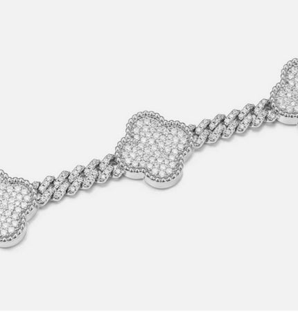 Clover Stone Bracelet