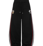 M / Black pants