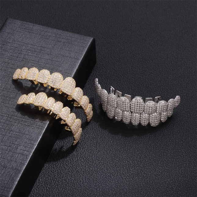 14K Gold-Plated 10-Tooth Grillz Set