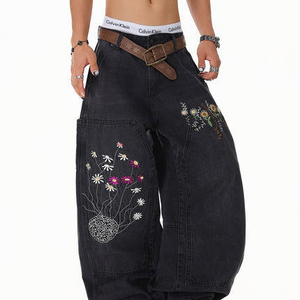 Floral Embroidered Vintage Jeans