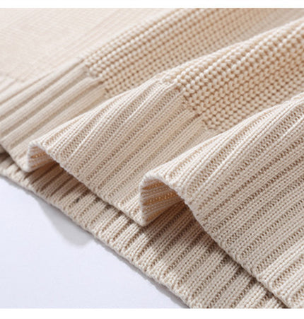 Minimal V-Neck Knit Sweater Vest