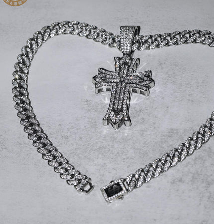 European and American fashion brand hip-hop cross pendant heavy industry three-row diamond necklace versatile men's and women's Cuban chain full diamond necklace