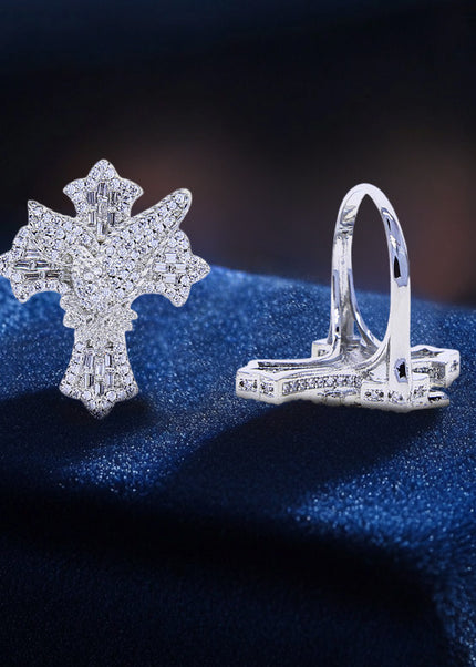 The new dove of peace cross full of diamond rings, hip hop tide men's and women's ins, light luxury design, high-end sense of versatile rings