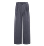 M / Dark grey pants