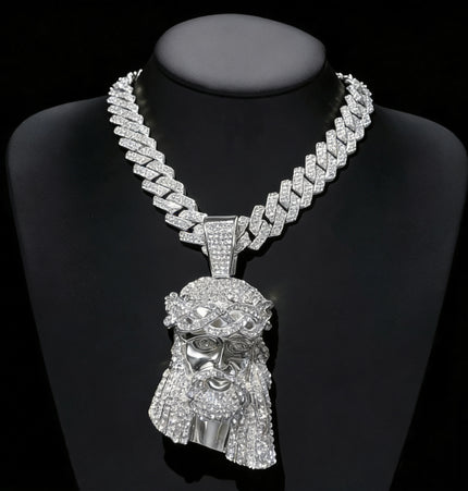 European and American cross-border explosive zinc alloy hip-hop retro avatar full of diamonds and flashing large pendants, Cuban chain necklace pendants