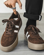 Brown / 39