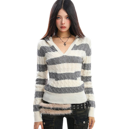 THETLSTUDIO BIGGOLD American vintage hot girl contrast striped V-neck hooded knit sweater for women autumn slimming top