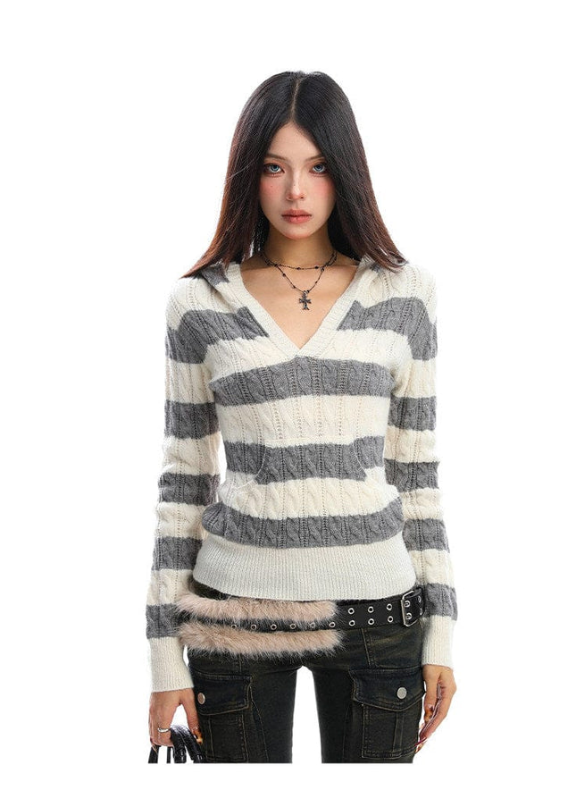 TALKLESSFASHION BIGGOLD American vintage hot girl contrast striped V-neck hooded knit sweater for women autumn slimming top