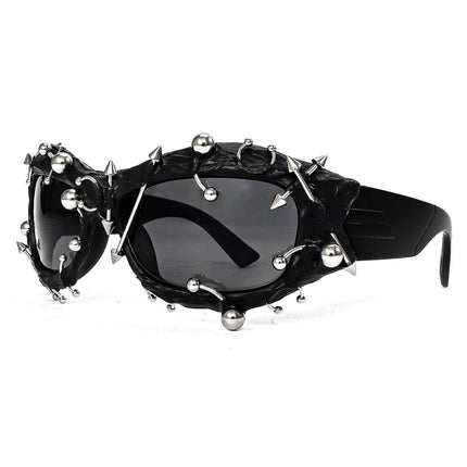 TALKLESSFASHION black European and American street punk rivet metal design sense color European and American sunglasses fashionable trend face small glasses