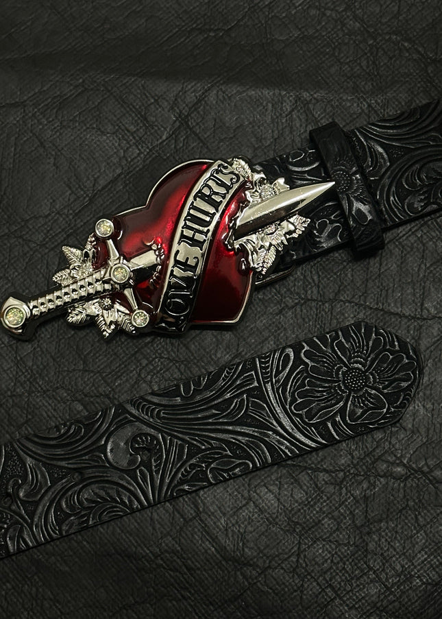 TALKLESSFASHION Direction of Light: Dark wind, a sword-piercing big scalp, embossed punk street belt decoration