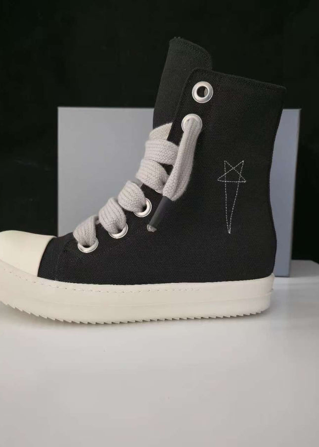TALKLESSFASHION Europe Station Platform Shoes 2023 New High Top Shoes Men's Canvas Platform Pentagram Couple Shoes Casual Booties Women