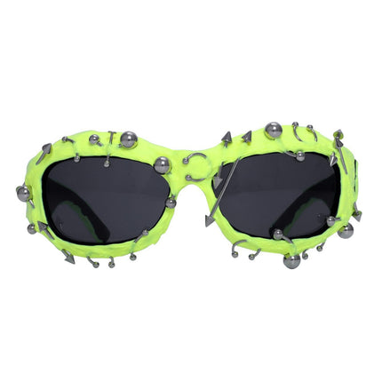 TALKLESSFASHION Fluorescent yellow European and American street punk rivet metal design sense color European and American sunglasses fashionable trend face small glasses