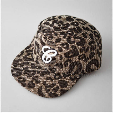 TALKLESSFASHION M（56-58cm） / leopard print Korean version of niche retro leopard print flat top flat brim hat for men and women, fashion trend, cool and handsome, sweet and spicy, casual and versatile