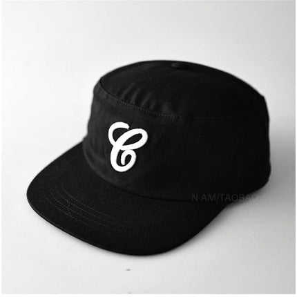 TALKLESSFASHION M（56-58cm） / Solid Black Korean version of niche retro leopard print flat top flat brim hat for men and women, fashion trend, cool and handsome, sweet and spicy, casual and versatile