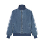 M / blue