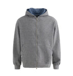 M / gray