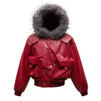 M / red