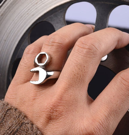 TALKLESSFASHION Original trendy brand punk Harley, trendy men's ring, single, European and American retro, domineering, simple personality, student ring black