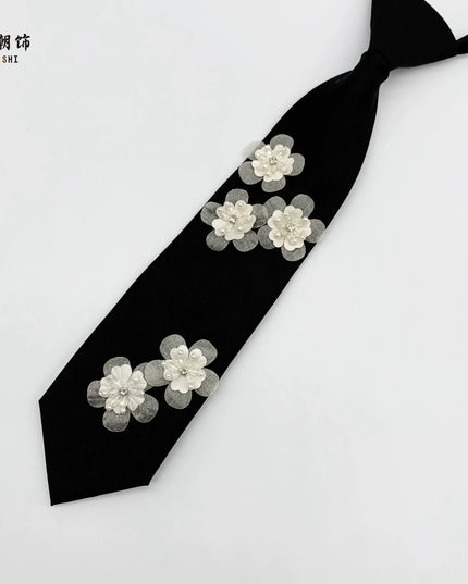 TALKLESSFASHION Refreshing beige six-grain crystal flower Le Chao crystal petal tie