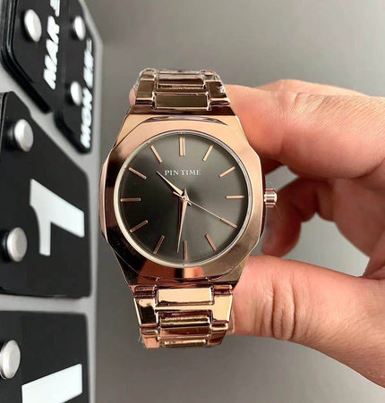 TALKLESSFASHION Rose gold Square silver band square watch
