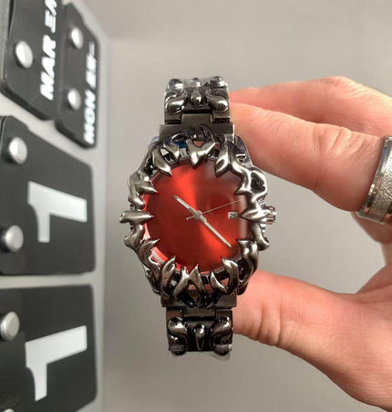 TALKLESSFASHION Silver black red Millennial special-shaped watches, mid-vintage, European and American style, high-end personality, creativity, niche design, carved tide men's watches