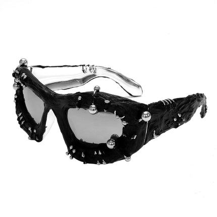TALKLESSFASHION Silver European and American street punk rivet metal design sense color European and American sunglasses fashionable trend face small glasses