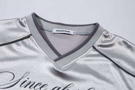 TALKLESSFASHION XPKAEAX American High Street Digital Print V-Neck Long Sleeve T-Shirt Men's and Women's Fall 2025 Jersey Sporty Top