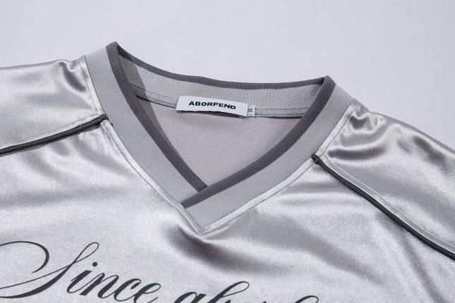 TALKLESSFASHION XPKAEAX American High Street Digital Print V-Neck Long Sleeve T-Shirt Men's and Women's Fall 2025 Jersey Sporty Top